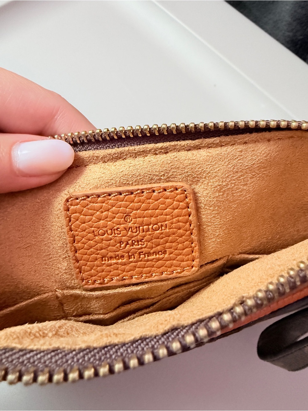 Wristlet - Picture 5 of 6